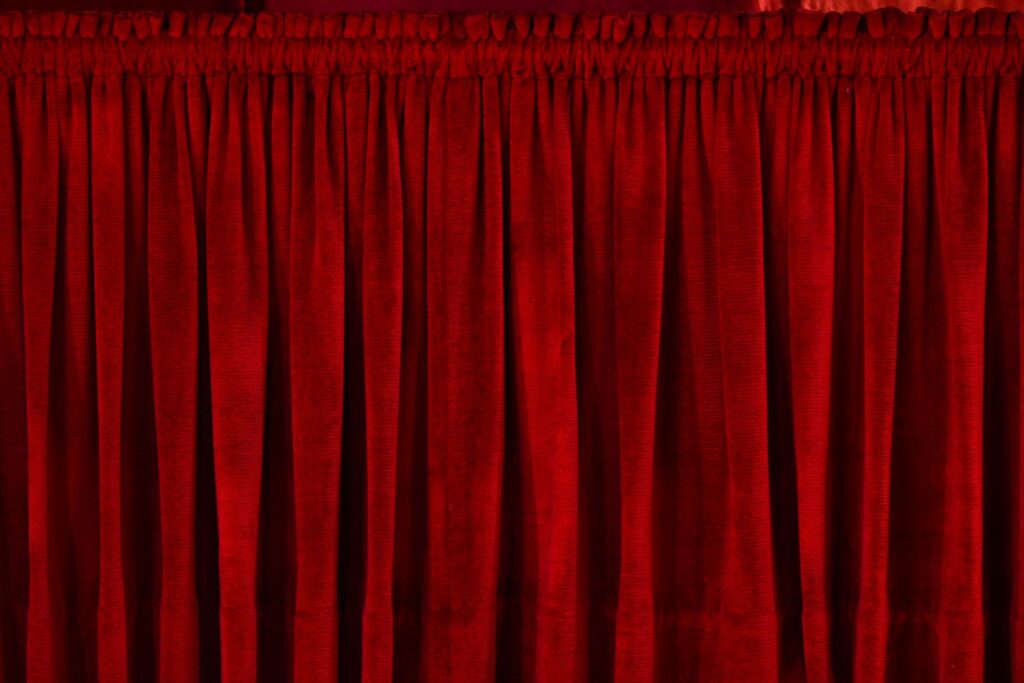 Are blackout curtains soundproof? 